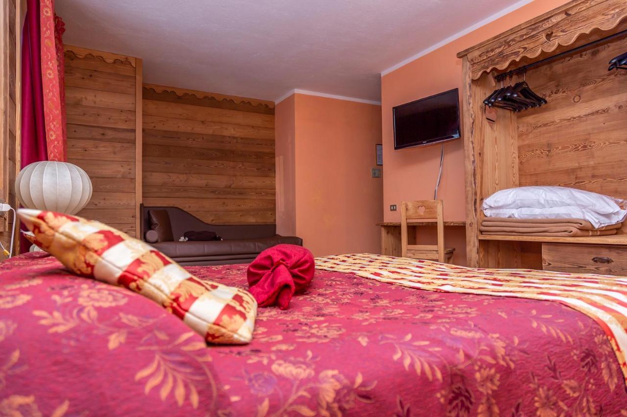 Hotel Chaberton Cesana Torinese Ngoại thất bức ảnh
