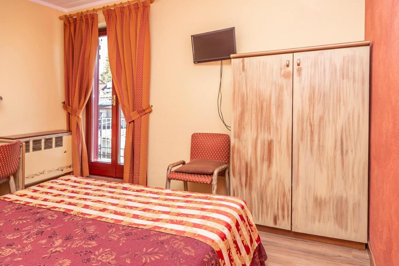 Hotel Chaberton Cesana Torinese Ngoại thất bức ảnh