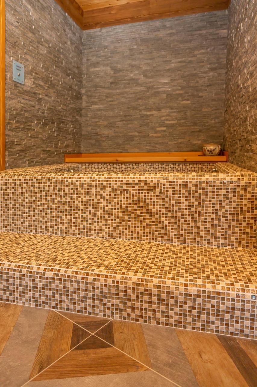 Hotel Chaberton Cesana Torinese Ngoại thất bức ảnh